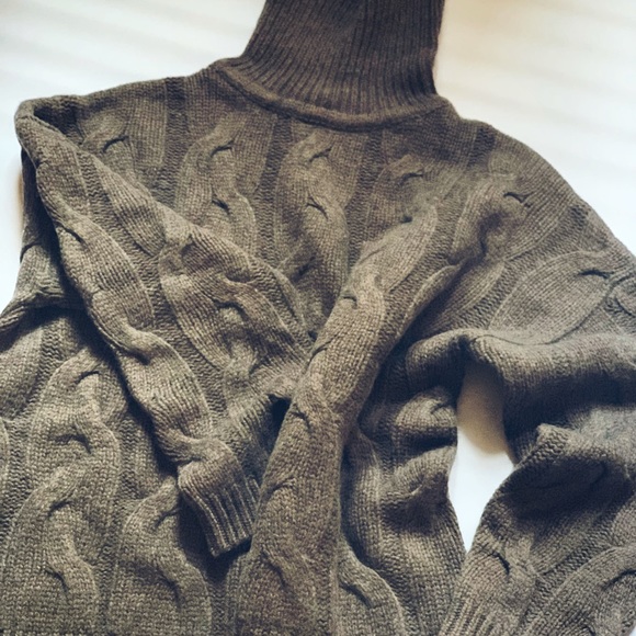 Merino wool sweater. Warm winter knit wear. Brown. Size L - Picture 7 of 16